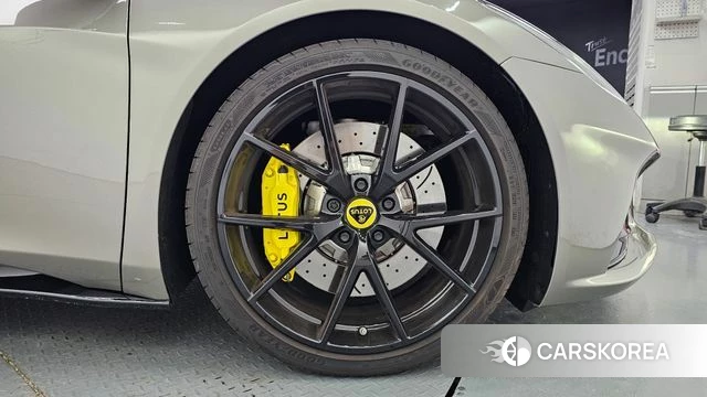 Lotus Emira id 4897671 из Кореи 13