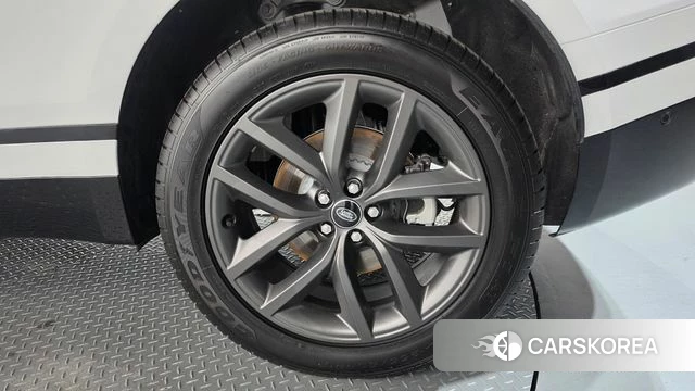 Land Rover Range Rover Velar id 4916265 из Кореи 13