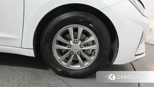 Hyundai The New Avante AD id 4982776 из Кореи 13