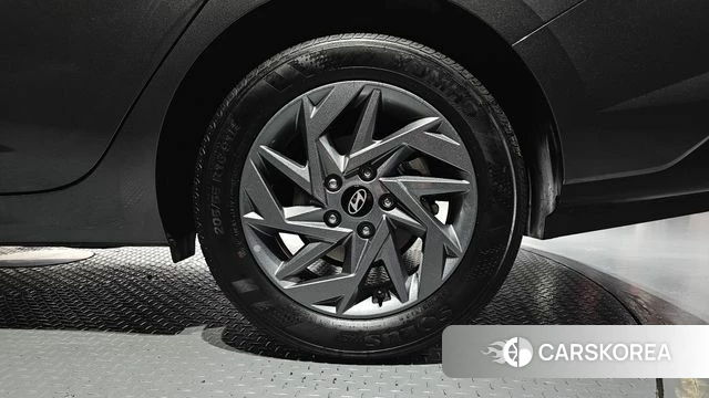 Hyundai The New Avante (CN7) id 4995345 из Кореи 13