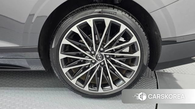 Hyundai Grandeur Hybrid (GN7) id 4985244 из Кореи 13