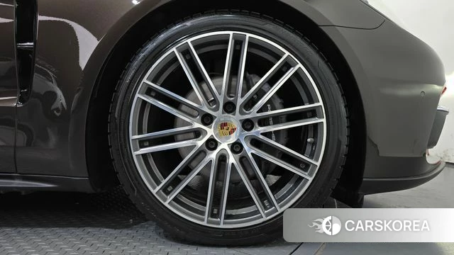 Porsche Panamera (971) id 5035188 из Кореи 13
