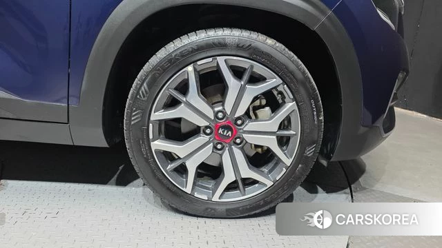 Kia Seltos id 4977009 из Кореи 13