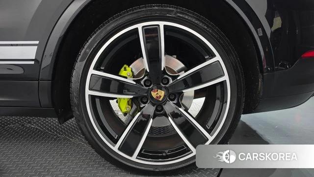 Porsche Cayenne (PO536) id 5017921 из Кореи 13