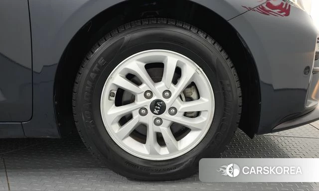 Kia Come New K3 id 5054570 из Кореи 13
