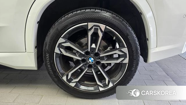 BMW X1 (U11) id 4921761 из Кореи 13