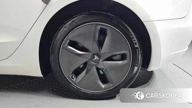 Tesla Model 3 id 4899879 из Кореи 13