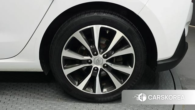 Hyundai i30 (PD) id 4765314 из Кореи 13