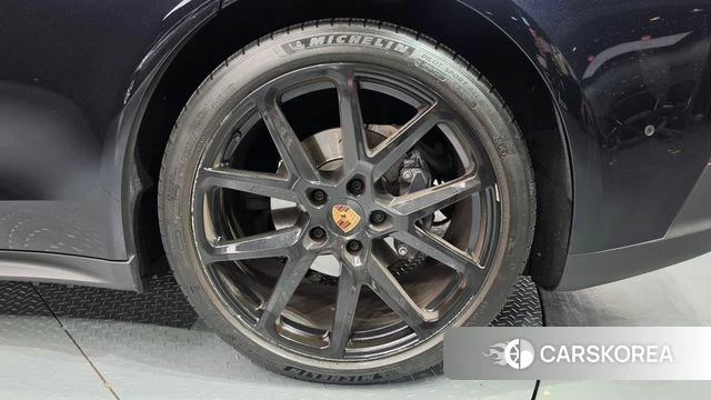 Porsche Panamera (976) id 4749213 из Кореи 13