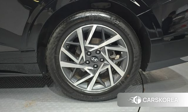 Hyundai Grandeur Hybrid (GN7) id 5039790 из Кореи 13