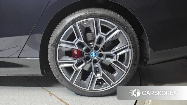 BMW i5 (G60) id 5039534 из Кореи 13