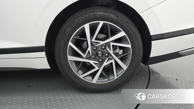 Hyundai Grandeur Hybrid (GN7) id 4965434 из Кореи 13