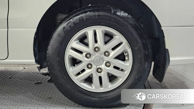 Hyundai The New Grand Starex id 4978047 из Кореи 13