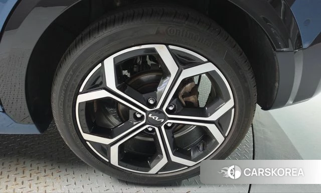 Kia Di Ol Nu Niro id 5047168 из Кореи 13