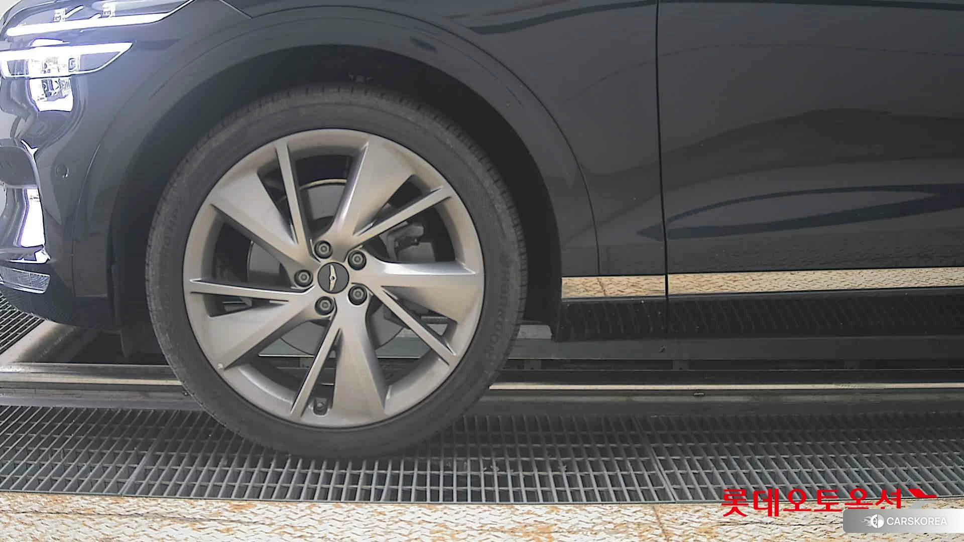Hyundai GV70 id 4984600 из Кореи 13