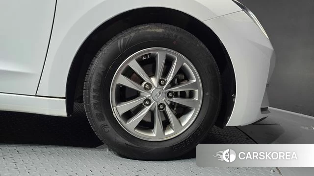 Hyundai The New Avante AD id 5048198 из Кореи 13