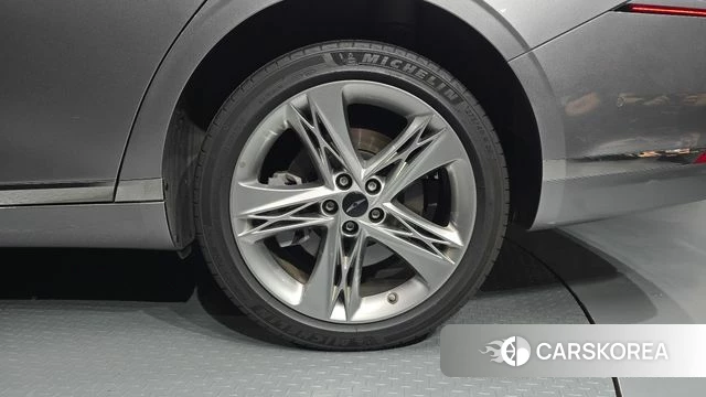 Genesis G90 (RS4) id 5002926 из Кореи 13