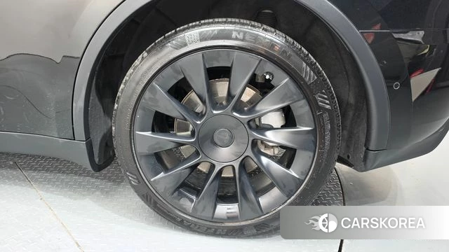 Tesla Model Y id 4951431 из Кореи 13