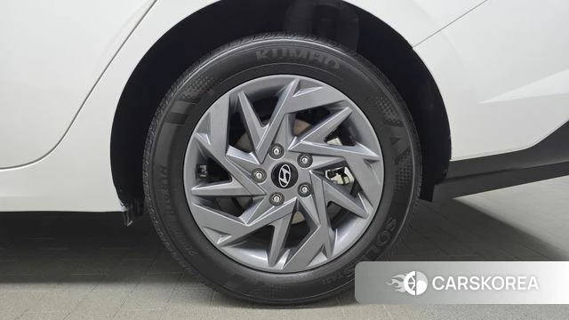 Hyundai The New Avante (CN7) id 4957147 из Кореи 13