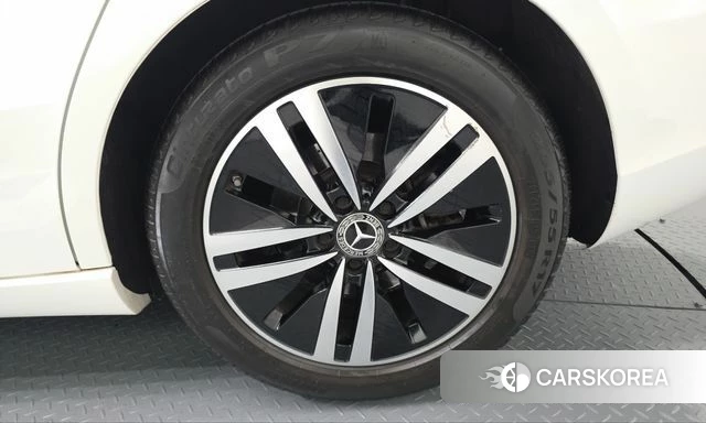 Mercedes-Benz A-Class W177 id 5028375 из Кореи 13