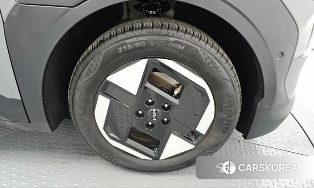 Kia EV3 id 4980397 из Кореи 13