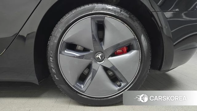 Tesla Model 3 id 4698153 из Кореи 13