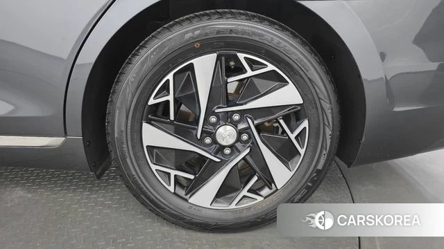 Hyundai The New Grandeur IG Hybrid id 5002642 из Кореи 13