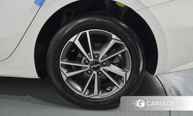 Kia The New K3 2nd generation id 4950683 из Кореи 13