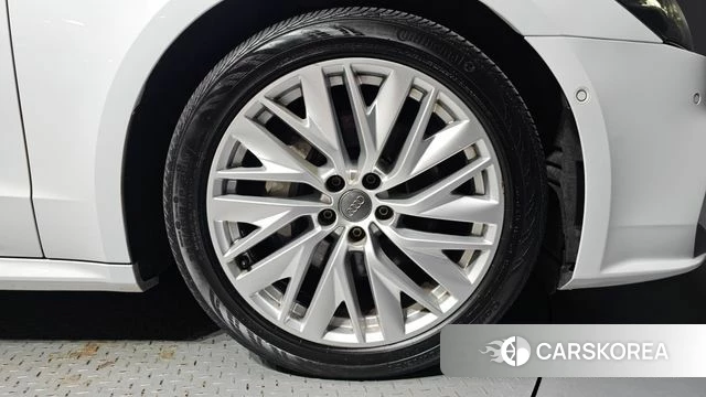 Audi A7 (4K) id 4894640 из Кореи 13