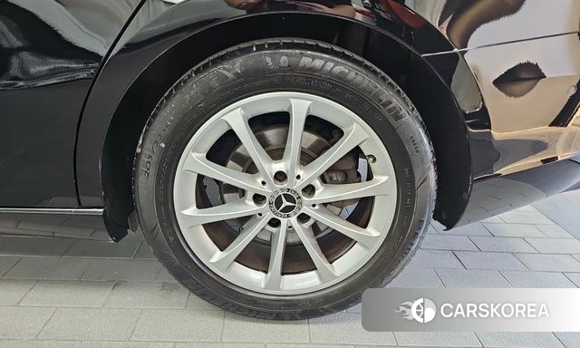 Mercedes-Benz A-Class W177 id 4943653 из Кореи 13