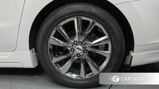 Kia The New Carnival id 4988303 из Кореи 13