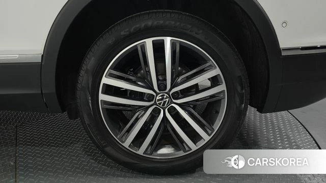 Volkswagen Tiguan Allspace id 4941683 из Кореи 13