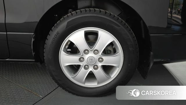 Hyundai The New Grand Starex id 4953040 из Кореи 13