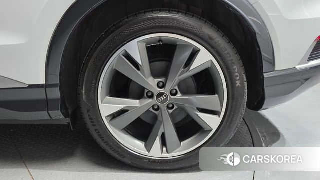 Audi Q4 e-Tron (F4) id 4985720 из Кореи 13
