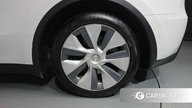 Tesla Model Y id 5003303 из Кореи 13