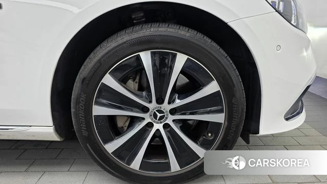 Mercedes-Benz E-Class W213 id 4997806 из Кореи 13