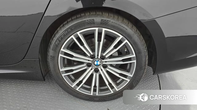 BMW 3 Series (G20) id 5059870 из Кореи 13