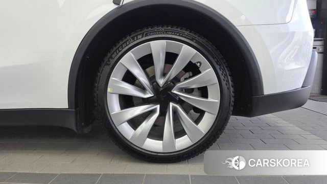 Tesla Model Y id 4995407 из Кореи 13