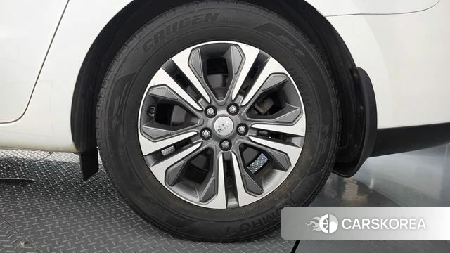 Kia The New Carnival id 5035952 из Кореи 13