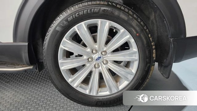 Ford Explorer 6th Generation id 4918285 из Кореи 13