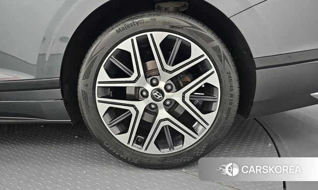 Hyundai Grandeur (GN7) id 4950673 из Кореи 13