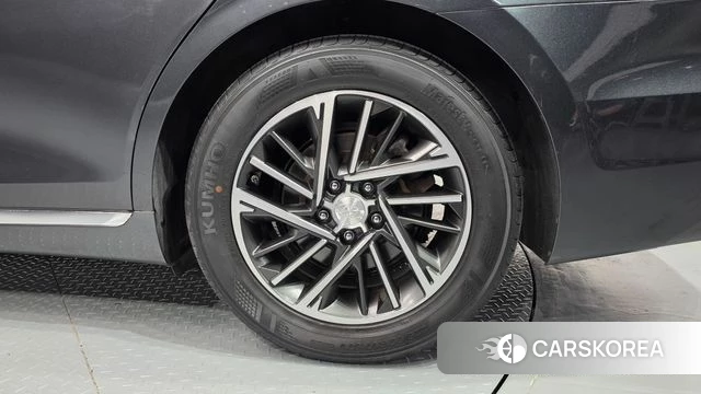 Hyundai The New Grandeur IG id 4785154 из Кореи 13