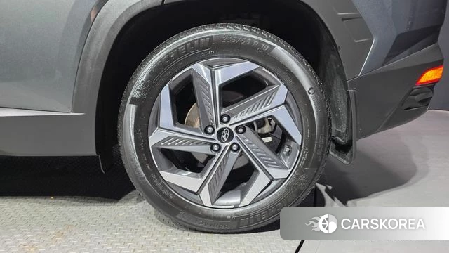 Hyundai Tucson (NX4) id 4549565 из Кореи 13