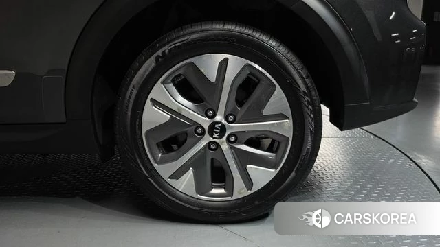 Kia Niro EV id 5023051 из Кореи 13
