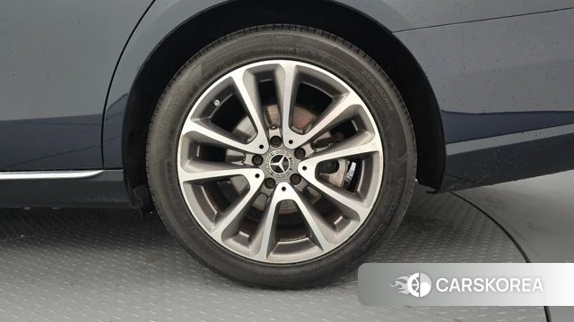 Mercedes-Benz E-Class W213 id 4923921 из Кореи 13