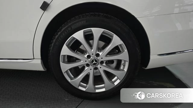 Mercedes-Benz E-Class W213 id 5035654 из Кореи 13