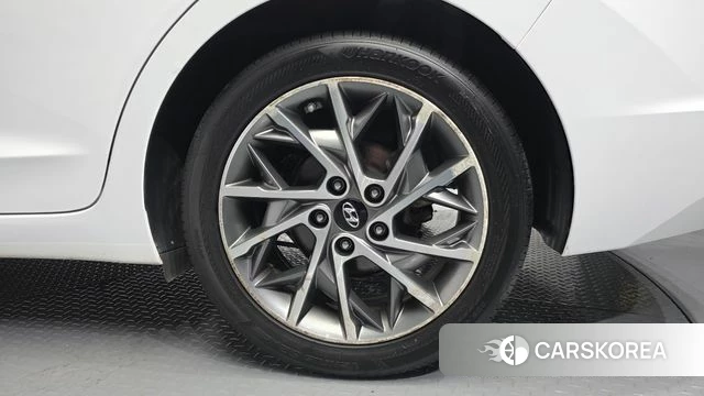 Hyundai The New Avante AD id 5041754 из Кореи 13