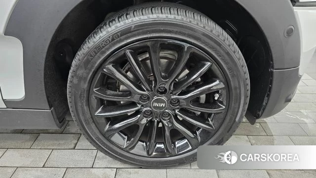 Mini Cooper Clubman id 4661858 из Кореи 13
