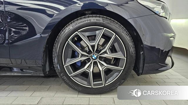 BMW 5 Series (G60) id 4964220 из Кореи 13