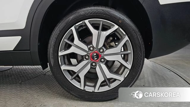 Kia Seltos id 5041712 из Кореи 13